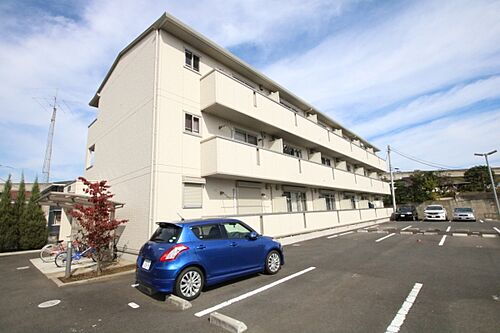 アクエリアス 3階建