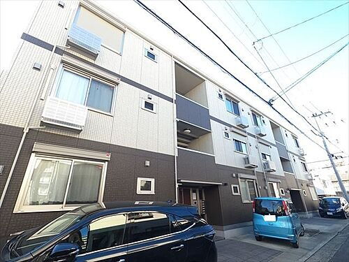 兵庫県神戸市灘区岩屋中町３丁目 3階建 築13年3ヶ月