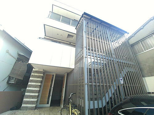 兵庫県神戸市灘区福住通３丁目 築18年9ヶ月 3階建