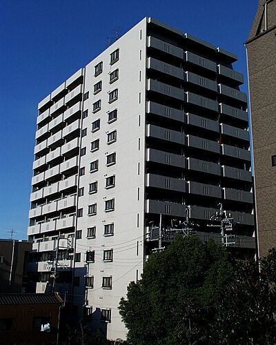 愛知県名古屋市東区泉１丁目 13階建 築34年3ヶ月