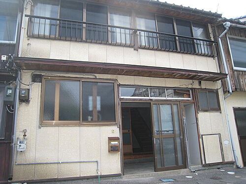 新潟県佐渡市相川小六町 2階建 築55年6ヶ月