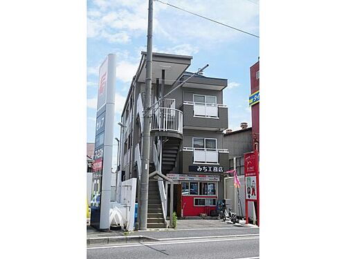 滋賀県大津市別保３丁目 3階建