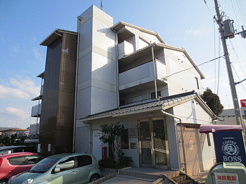 滋賀県大津市北大路１丁目 4階建