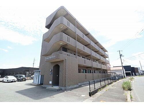 パストラルアヴァン 4階建