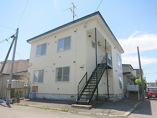 ハルハイムＩＩＩ 2階建