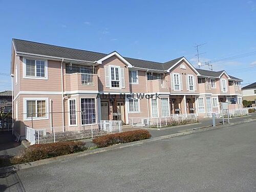 ヴィラ弐番館 2階建
