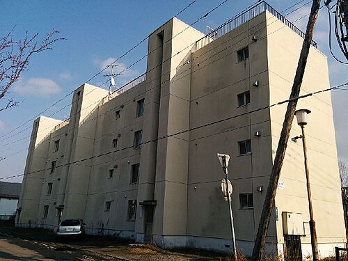 クレセール 4階建