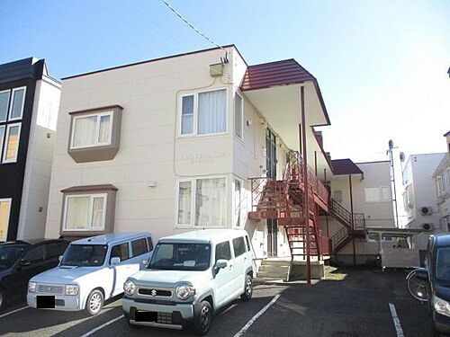シャトレーヌ 2階建