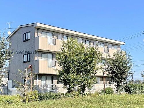 ジョイビレッジ壱番館 3階建