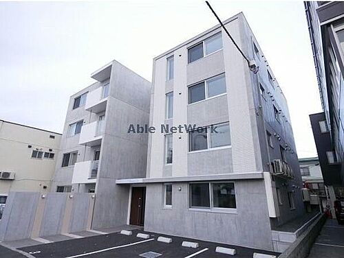 北海道札幌市東区北三十一条東８丁目 賃貸マンション