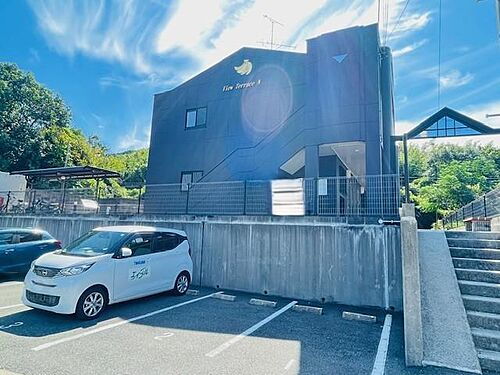 山口県下関市伊倉本町 2階建