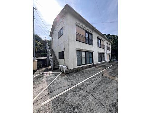 鹿児島県霧島市国分名波町 2階建