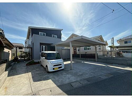 鹿児島県霧島市隼人町住吉 2階建
