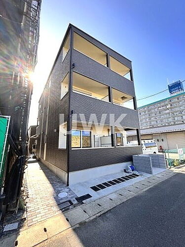 京都府京都市伏見区横大路下三栖山殿 築2年6ヶ月 3階建