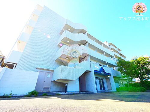 神奈川県横浜市磯子区磯子２丁目 5階建