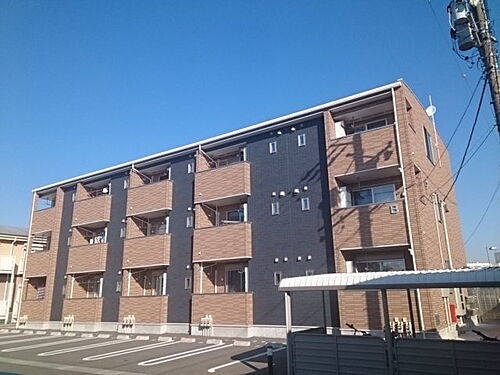 シュエット・エムＢ 3階建