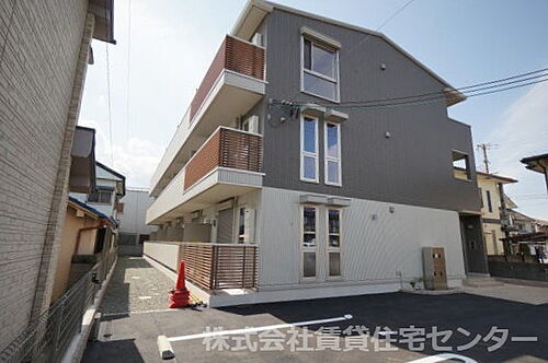 和歌山県和歌山市黒田 賃貸アパート