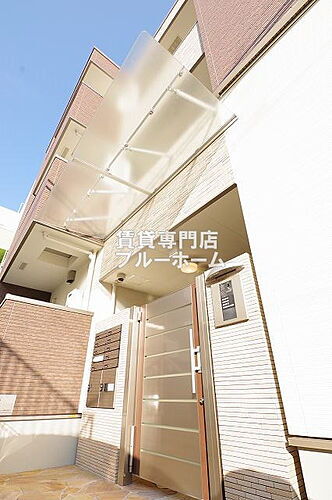 大阪府堺市北区中長尾町４丁 築3年10ヶ月 3階建