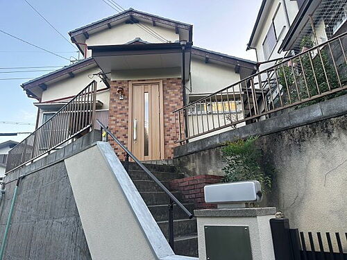 大阪府高槻市安岡寺町３丁目 賃貸一戸建て