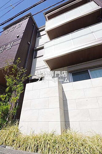 大阪府堺市北区中百舌鳥町６丁 3階建 築6年11ヶ月