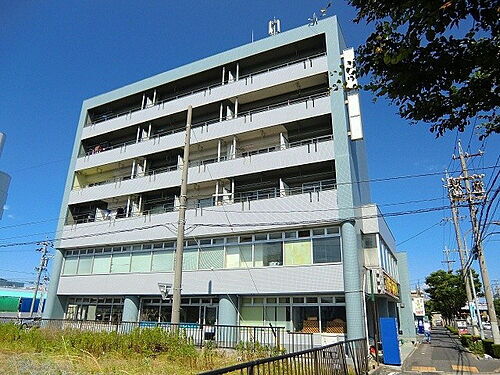 三重県四日市市新正３丁目 賃貸アパート