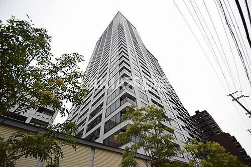 クレヴィアタワー中之島