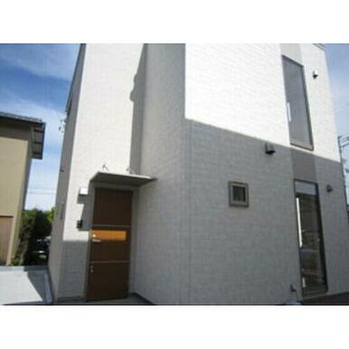 静岡県藤枝市前島３丁目 賃貸一戸建て