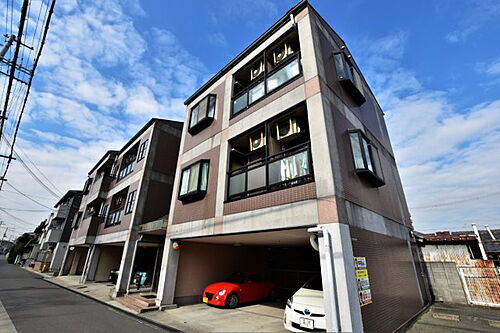 大阪府松原市上田４丁目 3階建 築30年9ヶ月