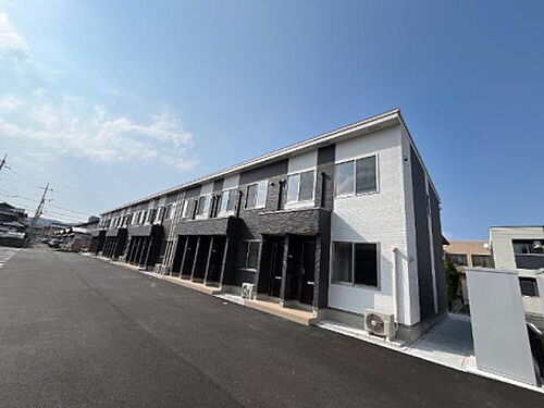 鳥取県倉吉市伊木 2階建 