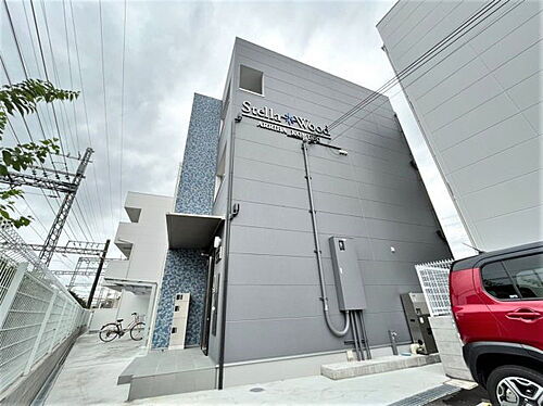 大阪府藤井寺市古室１丁目 築3年9ヶ月 3階建