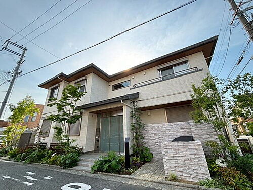 大阪府堺市西区浜寺昭和町４丁 築2年10ヶ月 2階建