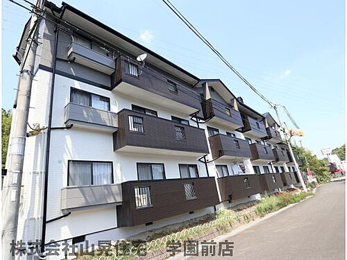 奈良県生駒市鹿畑町 3階建 築25年10ヶ月