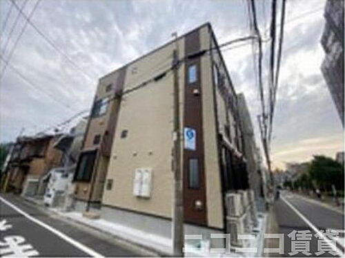 東京都江戸川区平井４丁目 2階建 