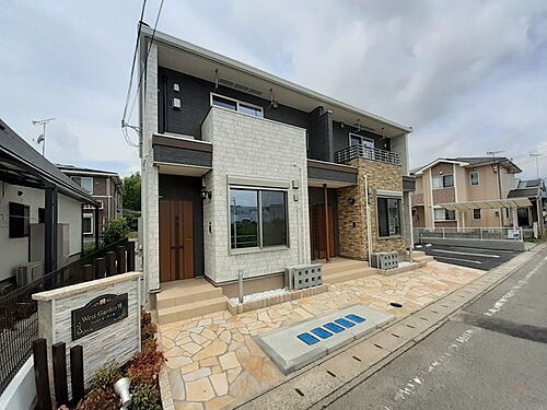 兵庫県たつの市揖西町土師１丁目 賃貸アパート