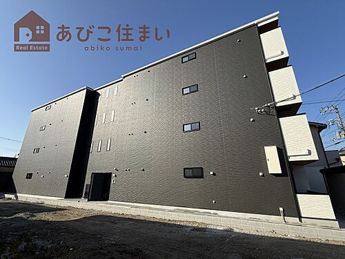 大阪府大阪市住吉区庭井１丁目  4階建