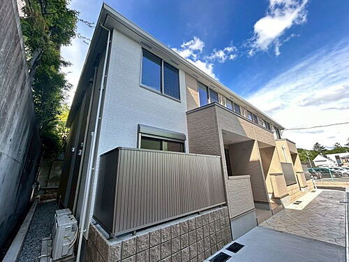 大阪府羽曳野市誉田３丁目 2階建 