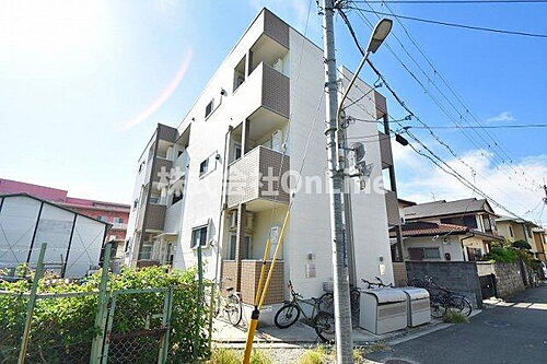 大阪府東大阪市御厨中２丁目 築8年3ヶ月 3階建