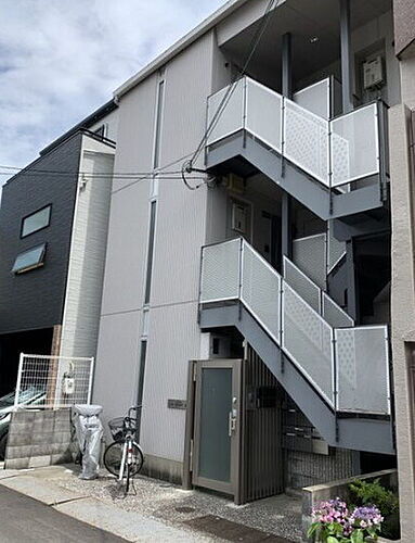 大阪府大阪市福島区大開１丁目 築24年9ヶ月 3階建