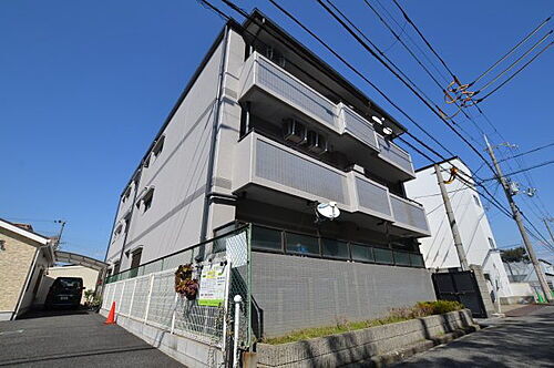 大阪府松原市天美我堂１丁目 築36年11ヶ月 3階建