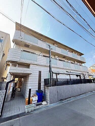 大阪府吹田市岸部中３丁目 築32年7ヶ月 3階建