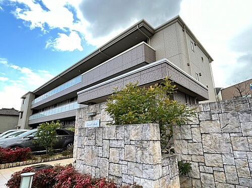 大阪府堺市西区浜寺諏訪森町中３丁 3階建 築16年5ヶ月