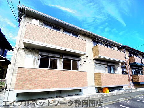 静岡県静岡市駿河区中島 2階建 築15年8ヶ月