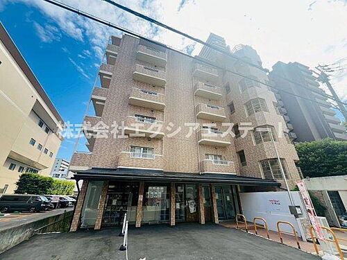 ライフステージ福島 6階建