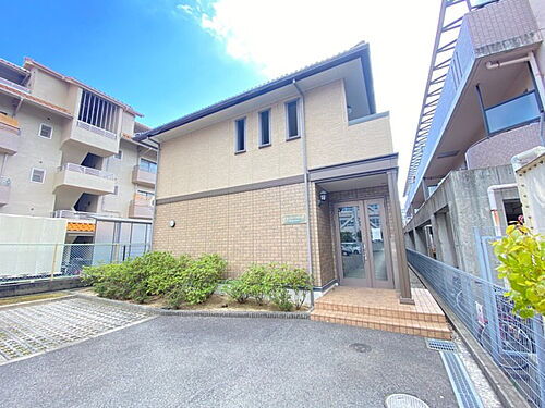 大阪府泉大津市池浦町１丁目 築21年4ヶ月 2階建