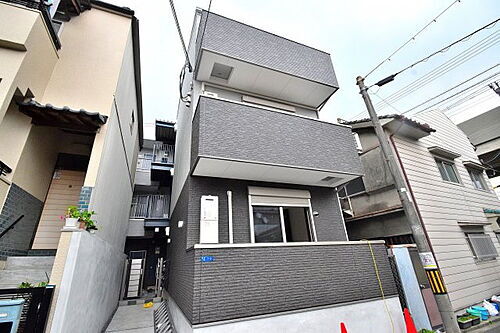 大阪府大阪市東住吉区湯里１丁目 3階建 築6年10ヶ月