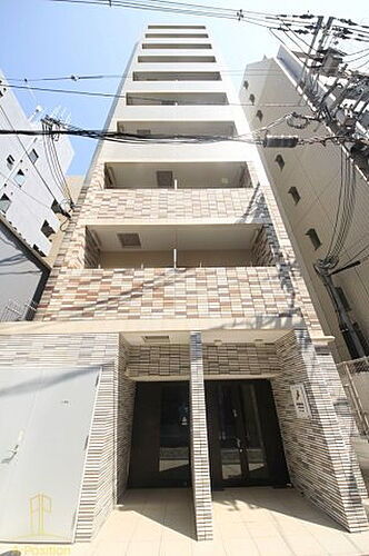 大阪府大阪市中央区内平野町２丁目 11階建