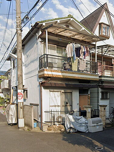 大阪府松原市天美東１丁目 築55年2ヶ月 2階建