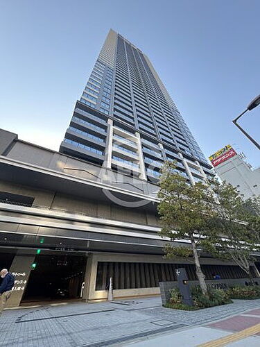 大阪府大阪市北区曾根崎２丁目 賃貸マンション