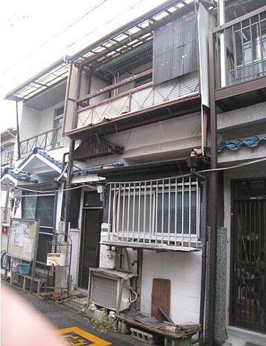 大阪府和泉市葛の葉町１丁目 築54年10ヶ月 2階建