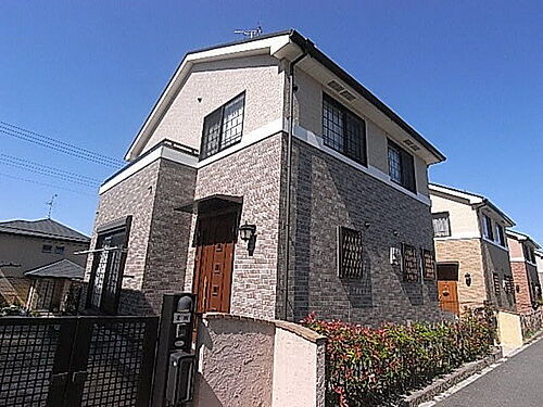 奈良県生駒市西白庭台１丁目 2階建 築20年11ヶ月